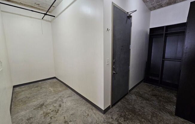 Studio, 1 bath, $1,600, Unit APARTMENT 919