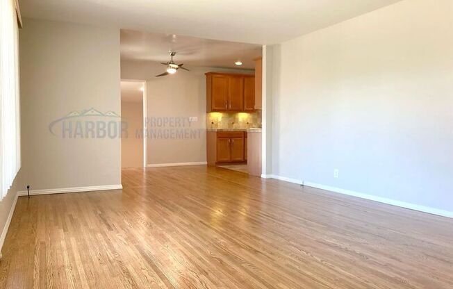 25719 BELLE PORTE AVE