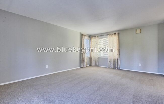 3 beds, 1 bath, $2,095