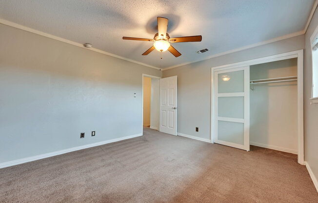 2122 Hancock Dr