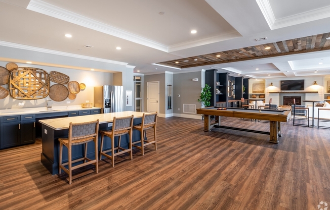 1 bed, 1 bath, $2,550, Unit 105