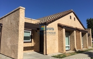 606 DOWNEY AVE