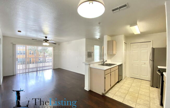 5459 Vineland Rd. # 4107