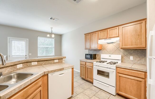2515 ALLRED DR