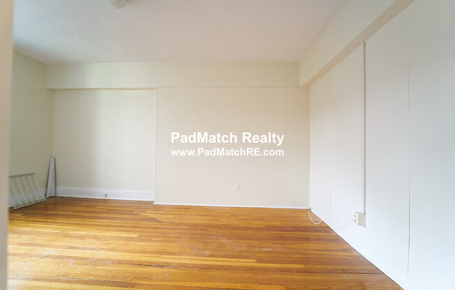 1810 Commonwealth Ave