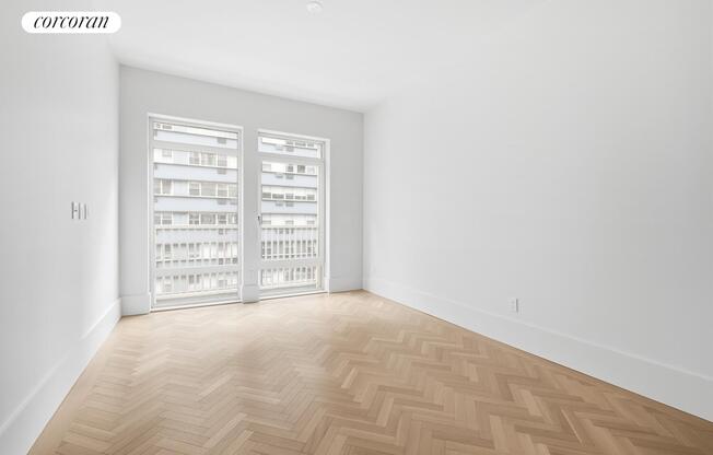 815 BROADWAY