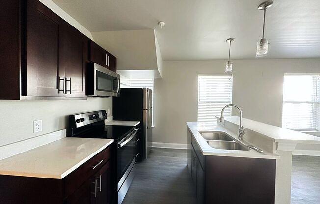 1 bed, 1 bath, $1,399, Unit 1304 B