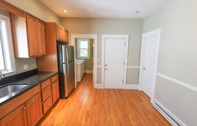 232 FELLSWAY W