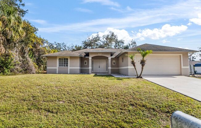 $1,895/month ** Furnished * Annual / Short Term * 3 bed / 2 Bath * Single Family * North Port