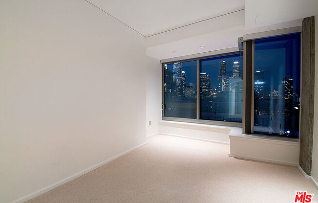 2 beds, 2.5 baths, 2,320 sqft, $6,700, Unit 1511