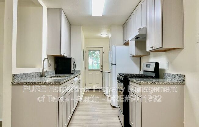 418 PARKHILL CV
