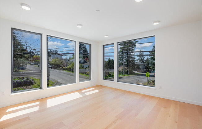 4226 SW 100 ST