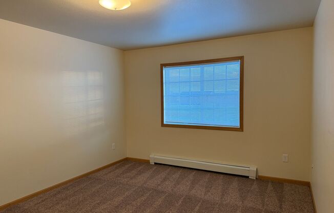 1 bed, 1 bath, 771 sqft, $975