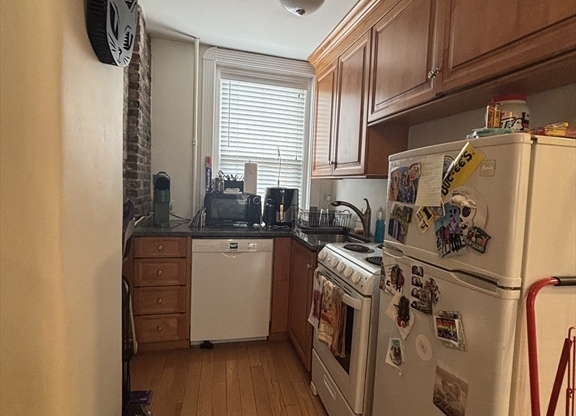 37 Garden St 3