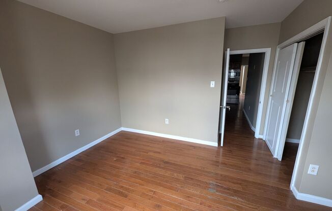 5838 Windsor Ave.