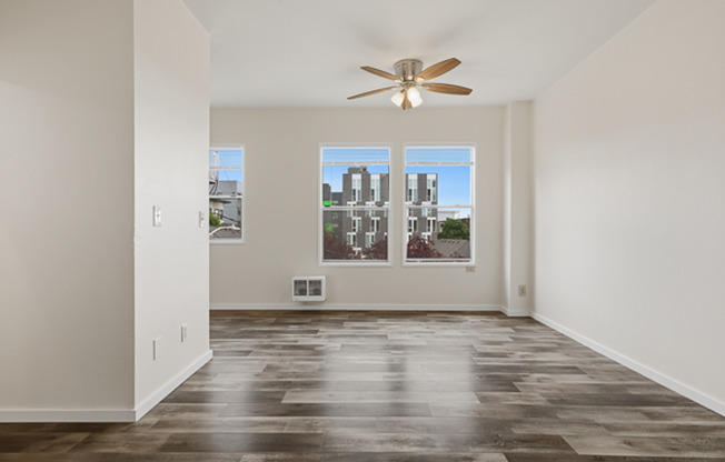 Studio, 1 bath, 400 sqft, $1,150, Unit C05