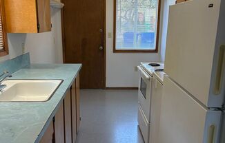 Queens Court Apartments