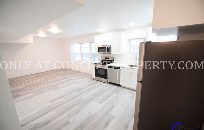 2 beds, 2 baths, 833 sqft, $1,699, Unit 513- (03)