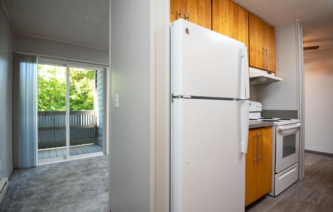 1 bed, 1 bath, 550 sqft, $1,395, Unit A04