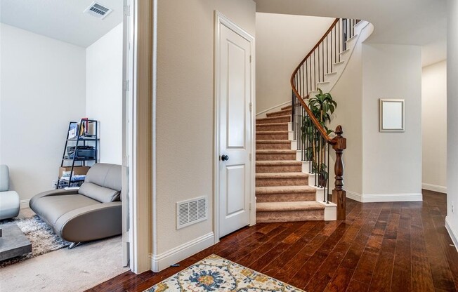 1501 BILTMORE DR