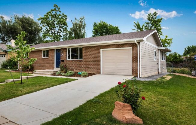 Modern 3 Bedroom 1 Bath Near Downtown Longmont!