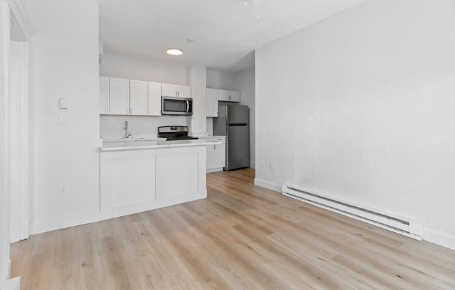 8 KENWOOD ST