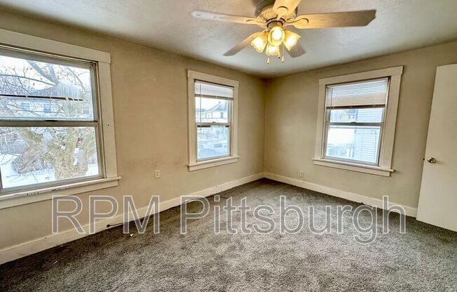 603 FARNSWORTH AVE
