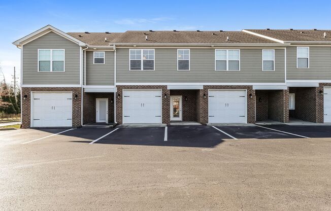 2 beds, 2.5 baths, 1,305 sqft, $1,225, Unit 109