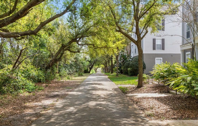 Walking Trail | Village at Baldwin Park | Orlando FL Apartments