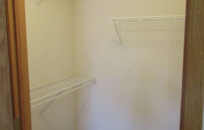 3 beds, 2 baths, $3,600, Unit CV 118-J