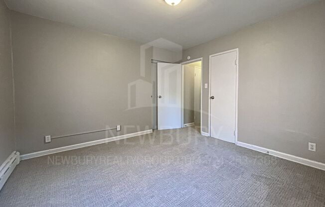 1 bed, 1 bath, 564 sqft, $725, Unit T 10