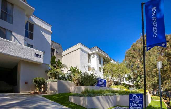 Exterior view at Rose Apartments, Los Angeles, CA