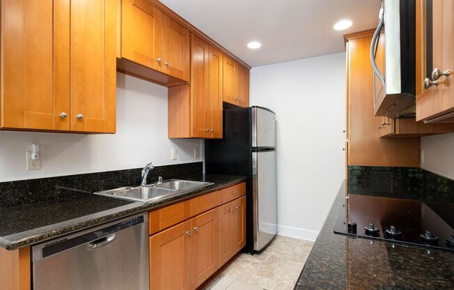 1 bed, 1 bath, $2,595, Unit Unit G