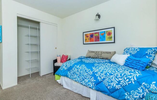 2 beds, 2 baths, 986 sqft, $1,585, Unit 445-105