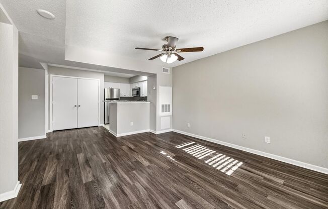 2 beds, 2 baths, 800 sqft, $1,495, Unit 1108