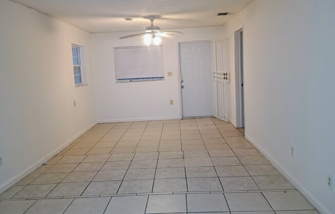 2844 NW 22 CT