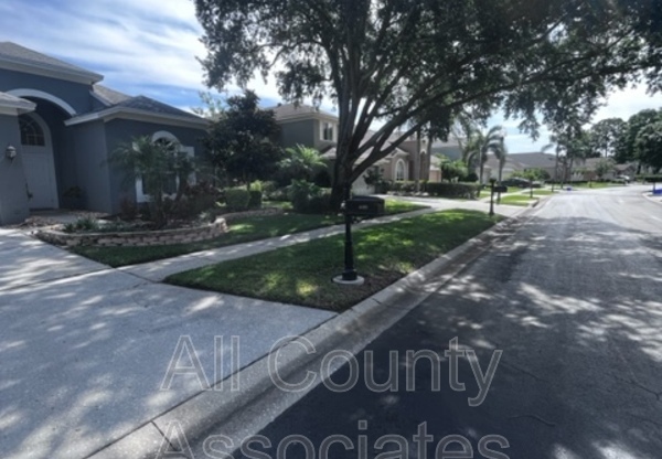 4419 SAWGRASS DR