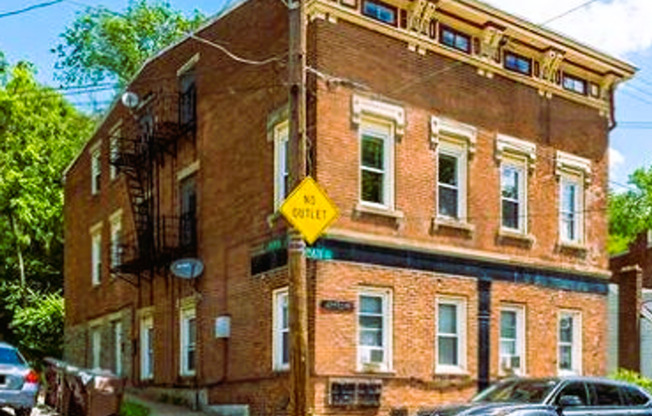 1646 Pulte
