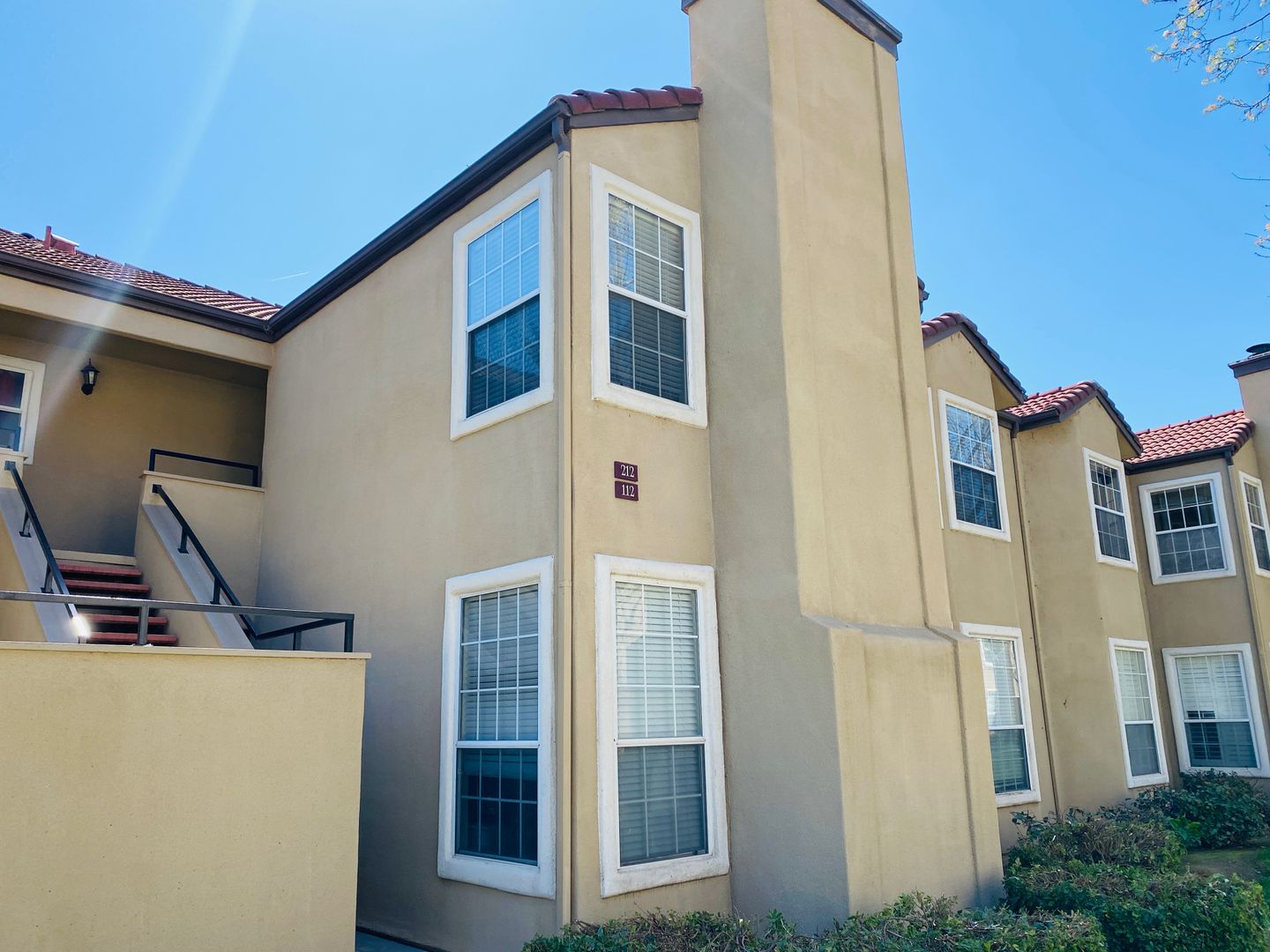 $1,750 Cedar & Nees, 2 Bedrooms - Villa San Marcos, Gated Community, Pool, & Gym