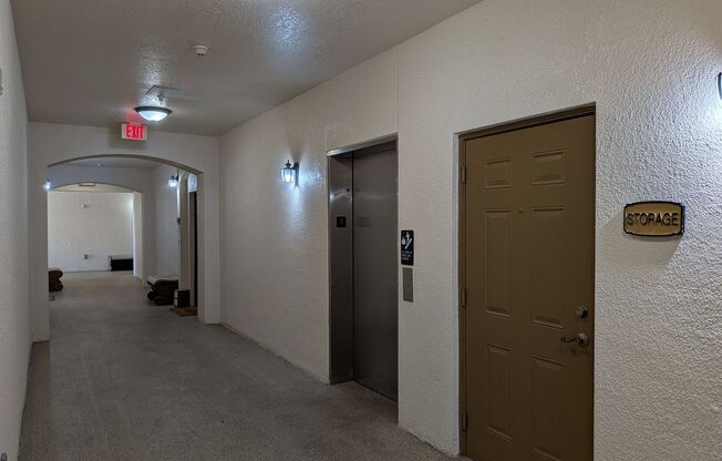 Top Floor Condo at Lakeside at Lakes of Windermere