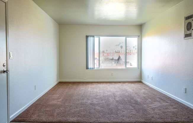 1 bed, 1 bath, 650 sqft, $1,775, Unit A10