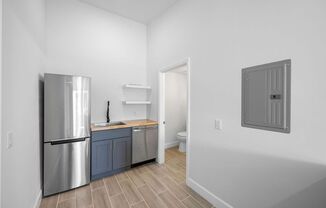 Australian Pines Apartments