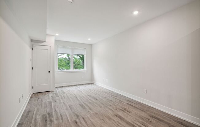 2 beds, 2 baths, 858 sqft, $1,795, Unit E04