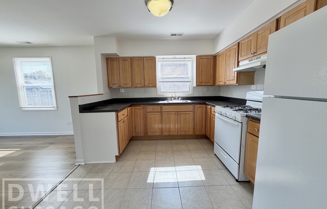 1411 EMERSON