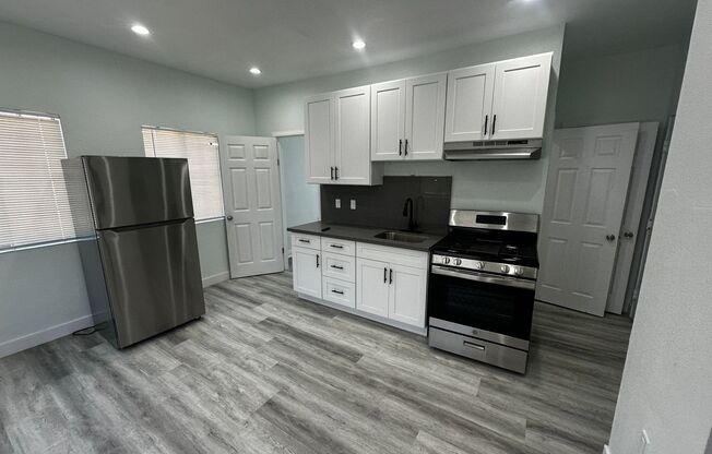 1 bed, 1 bath, 307 sqft, $1,495.83, Unit 31