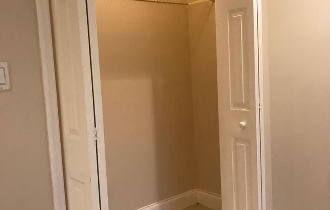 Studio, 1 bath, $1,350, Unit 223-10