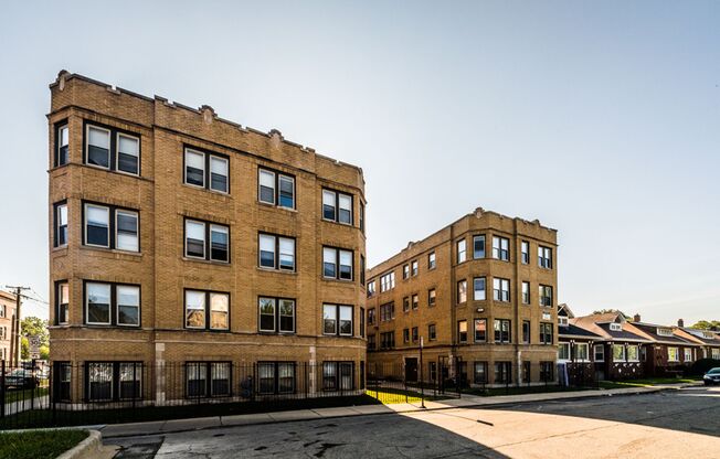 7701 S Stewart