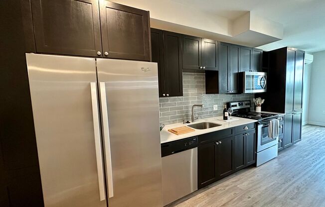 1 bed, 1 bath, 552 sqft, $2,025, Unit Unit 308