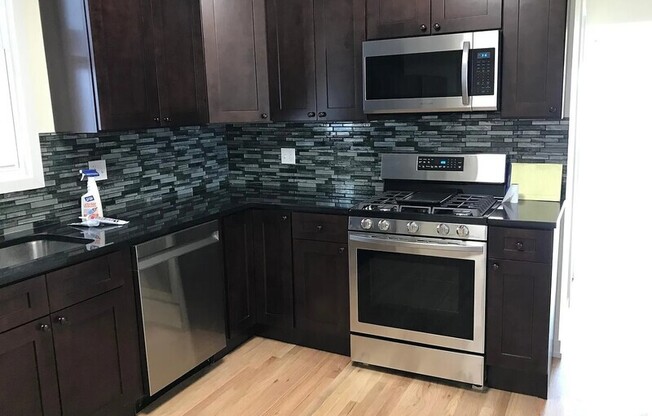 3471 N KEDZIE AVE
