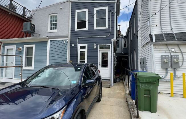 Charming 4Bed/3Bath in Riverside Neighborhood